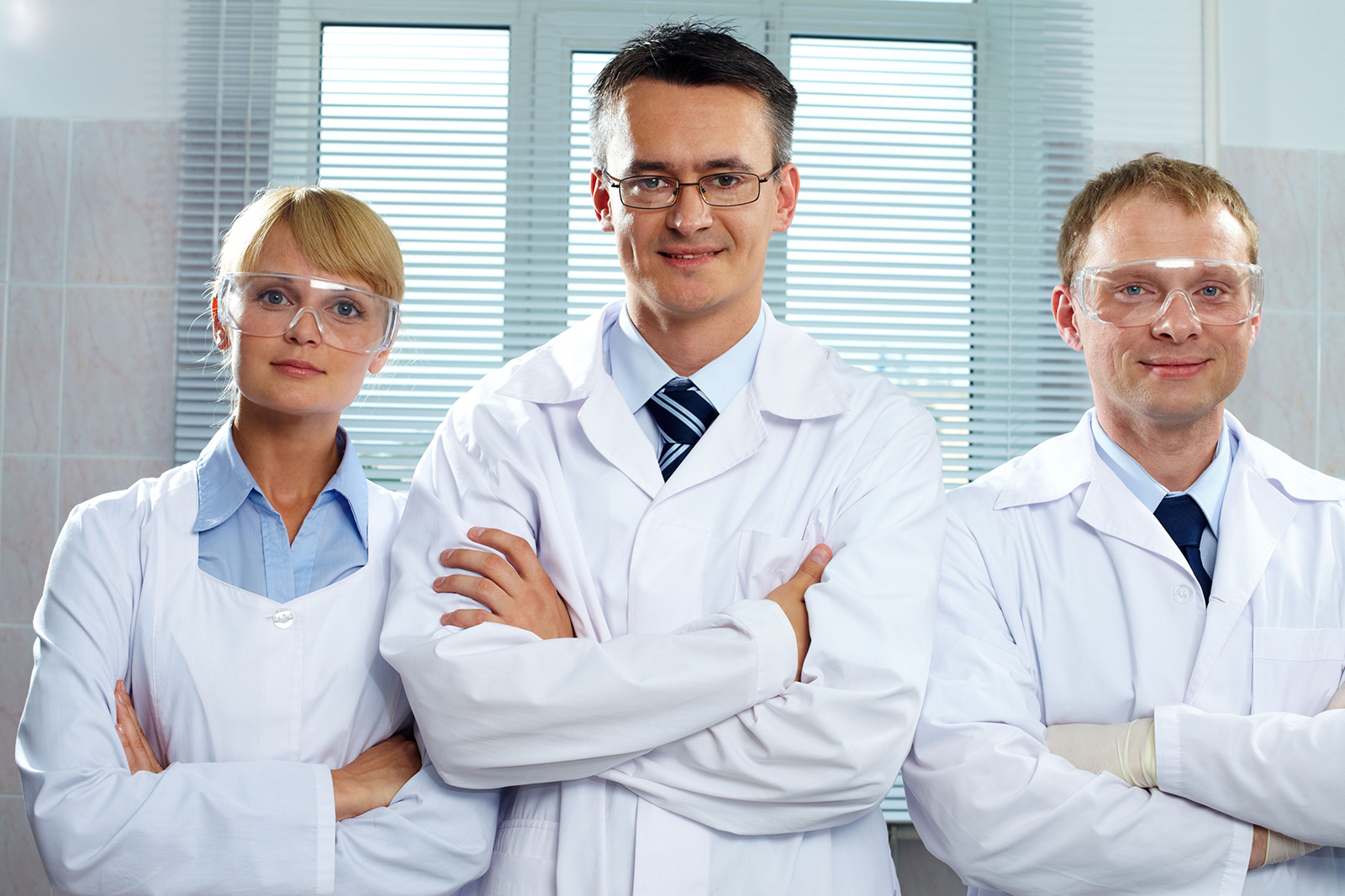 Scientist team-04-web